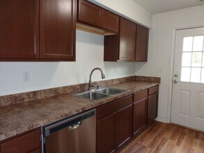 3914 Roebling Ln in Virginia Beach, VA - Building Photo - Building Photo