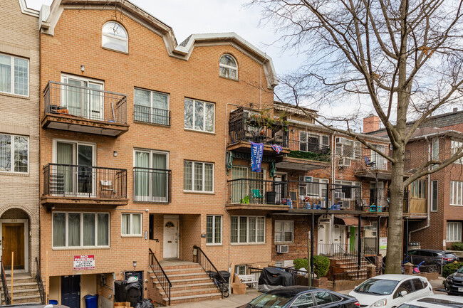 1343 47th St in Brooklyn, NY - Building Photo - Primary Photo