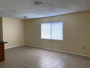 Colony Gardens in Plant City, FL - Foto de edificio - Building Photo