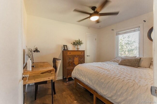 4801 E Missouri Ave in Denver, CO - Foto de edificio - Building Photo