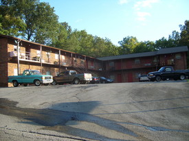 1215 College View Apartments