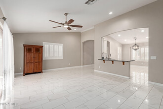 16523 W Saguaro Ln in Surprise, AZ - Building Photo - Building Photo