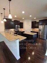 5106 159th St W in Apple Valley, MN - Building Photo - Building Photo