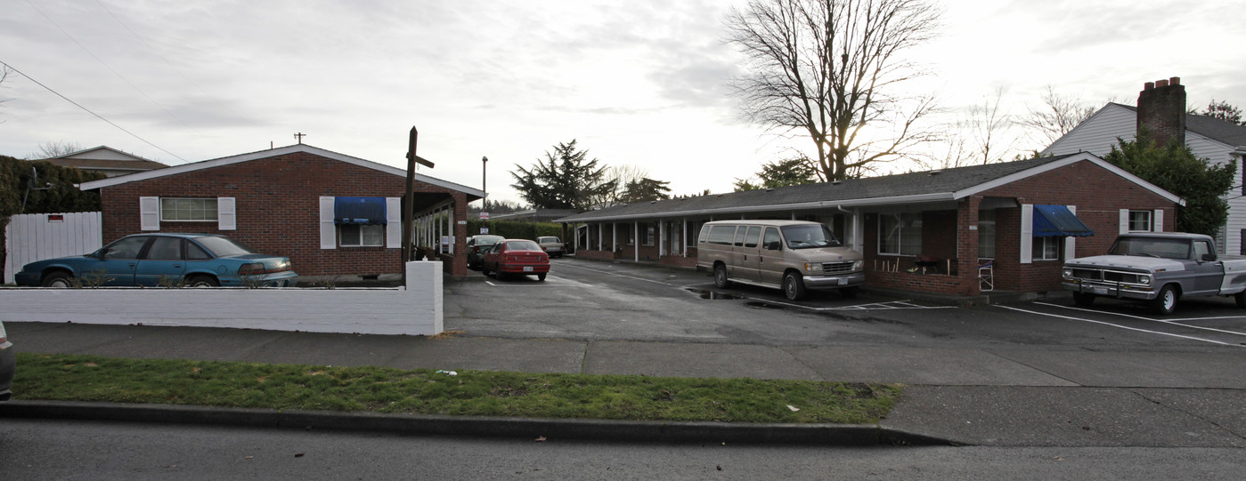 1317-1319 E Reserve St in Vancouver, WA - Foto de edificio