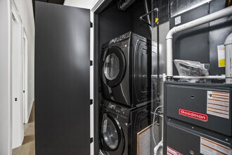 6556 S Minerva Ave in Chicago, IL - Building Photo - Building Photo