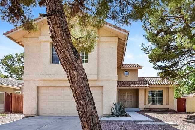102 Montclair Dr