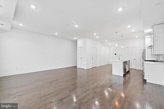 1335 N Franklin St in Philadelphia, PA - Building Photo - Building Photo