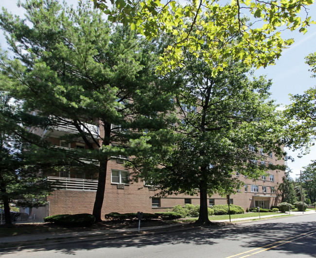 Cornell Arms in Plainfield, NJ - Building Photo - Building Photo