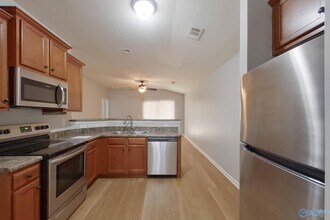 588 Kincaid Cove Ln in Odenville, AL - Building Photo - Building Photo