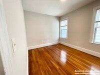 108 Buttonwood St photo'