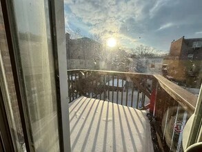 1027 Throgmorton Ave in Bronx, NY - Building Photo - Building Photo