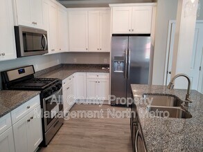 356 Hidden Creek Ln in Canton, GA - Building Photo - Building Photo