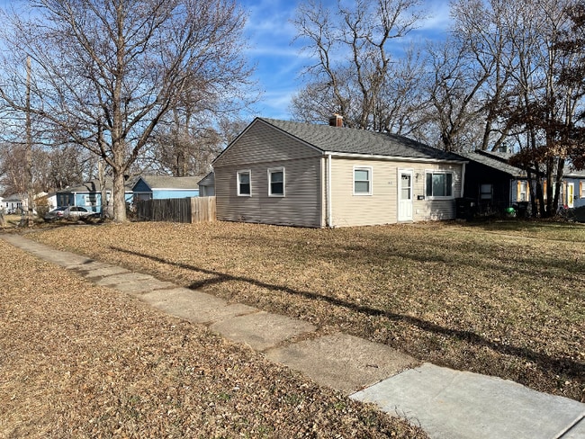 3830 Blondo St in Omaha, NE - Building Photo - Building Photo