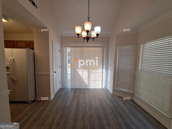 2055 Pine Cone Dr SW in Atlanta, GA - Building Photo - Building Photo