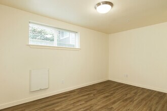 2237 NW 59th St in Seattle, WA - Building Photo - Building Photo