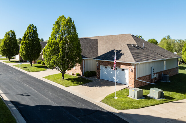 Autumn Corners at Copper Leaf in Nixa, MO - Building Photo - Building Photo