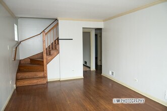 7926 S Kostner Ave in Chicago, IL - Foto de edificio - Building Photo