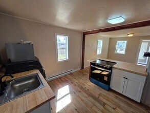 2927 E Mission Ave in Spokane, WA - Building Photo - Building Photo