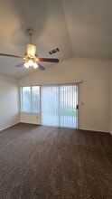 7912 Rushing River Ct in Bakersfield, CA - Building Photo - Building Photo