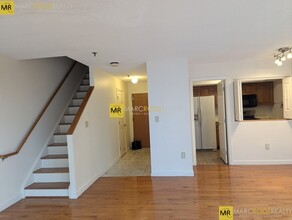 147 Kelton St, Unit Kelton St in Boston, MA - Building Photo - Building Photo