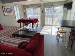 27 Gregg Dr in Stafford Township, NJ - Building Photo - Building Photo
