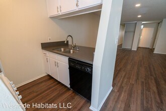 641 Gayley Ave in Los Angeles, CA - Building Photo - Building Photo