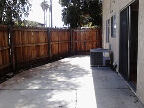 101 W Olive Ave in La Habra, CA - Building Photo - Building Photo