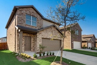 1904 Washington St in Princeton, TX - Building Photo - Building Photo