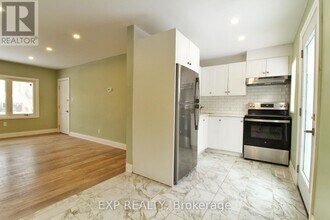 1243 Langmuir Ave in London, ON - Building Photo - Building Photo