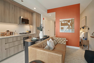 357 N Halsted St in Chicago, IL - Building Photo - Building Photo