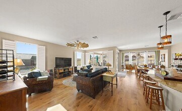 987 Trickling Brook Ridge in Mesquite, NV - Building Photo - Building Photo