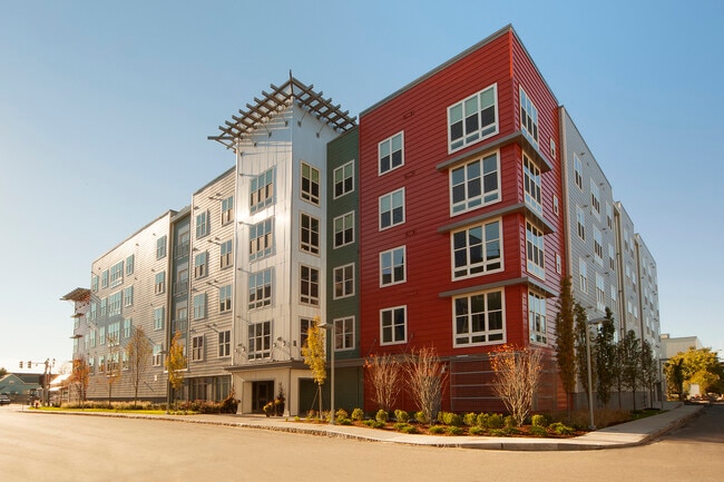 The Batch Yard in Everett, MA - Building Photo - Building Photo