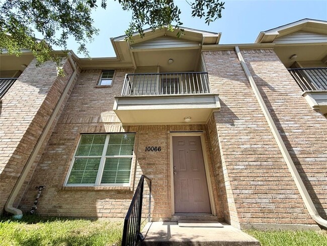 property at 10066 Emnora Ln