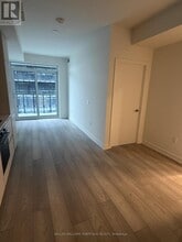 110 Broadway Ave in Toronto, ON - Building Photo - Building Photo