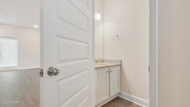 1651 Caleigh Ct in Lynn Haven, FL - Building Photo - Building Photo