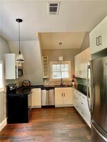 232 Sydney St SE, Unit B in Atlanta, GA - Building Photo