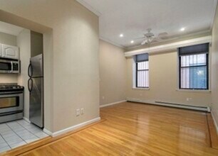 362 Commonwealth Ave in Boston, MA - Building Photo - Building Photo