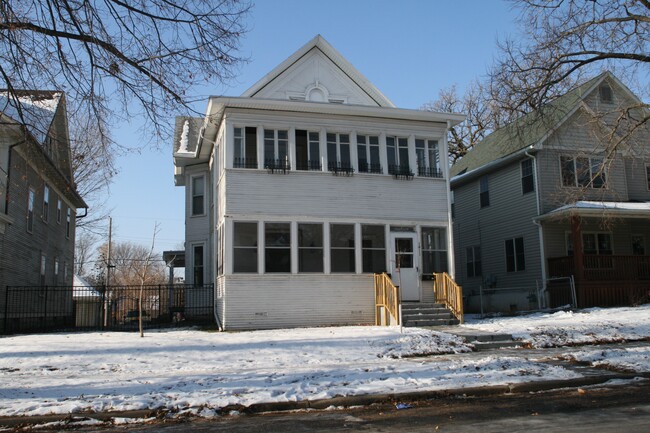 1411 Girard Ave N, Unit #2