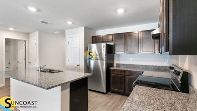 57 Wellwood Ln-Unit -B in Palm Coast, FL - Foto de edificio - Building Photo