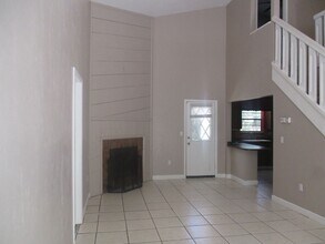 1120 SW 19th Pl in Gainesville, FL - Building Photo - Building Photo