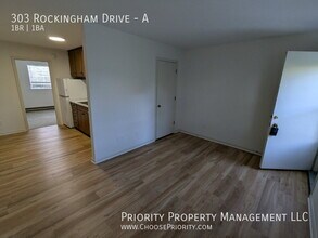 303 Rockingham Dr in Harrisonburg, VA - Building Photo - Building Photo