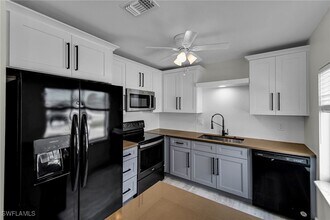 11315 Summerwinds Ct in Ft. Myers, FL - Building Photo - Building Photo