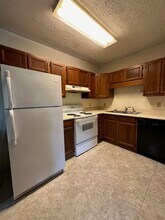 1043 Kendrick Creek Rd in Colonial Heights, TN - Building Photo - Building Photo