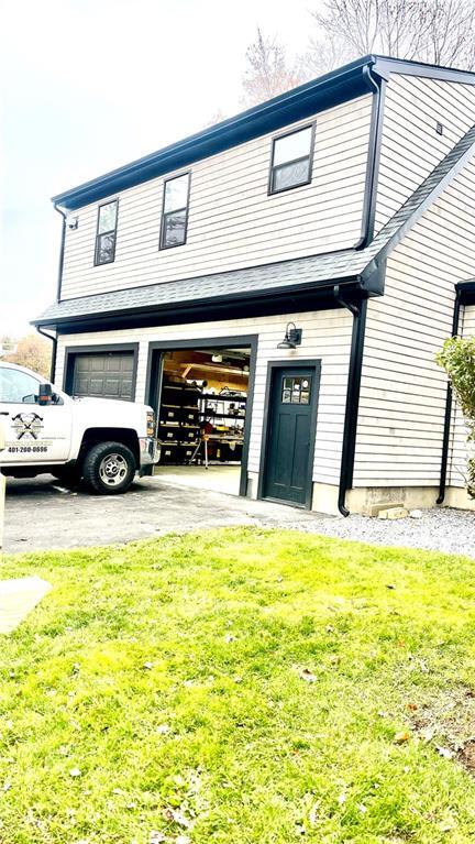 216 Maple Ave in Barrington, RI - Building Photo - Building Photo