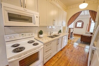 71 Spadina Rd in Toronto, ON - Building Photo - Building Photo