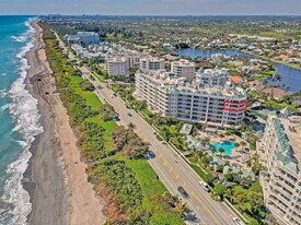 221 Ocean Grande Blvd, Unit 701 in Jupiter, FL - Building Photo