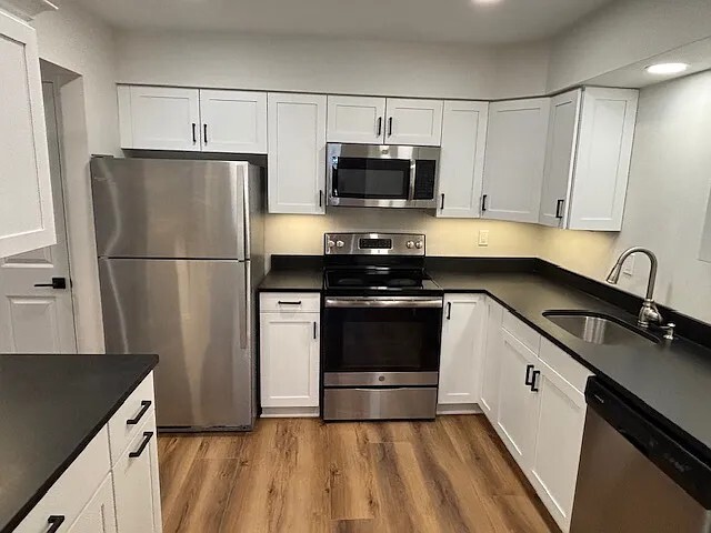 Guard Hill Manor in Mt Kisco, NY - Building Photo - Building Photo