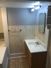 734 Polk St, Unit 3 in Huntington, IN - Building Photo - Building Photo