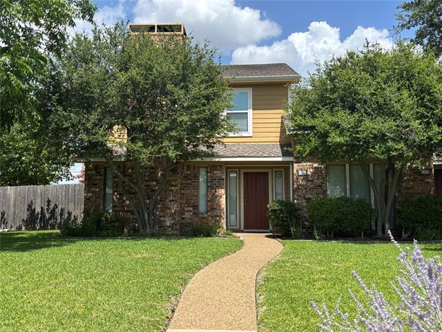 3302 Wells Dr