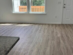 705 W Parker Rd in Greenville, SC - Building Photo - Building Photo